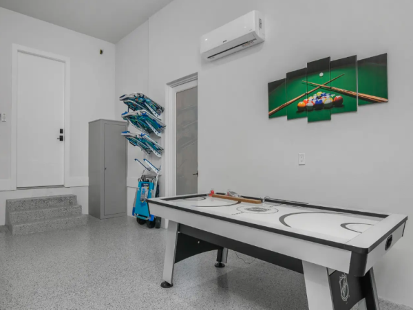 Luxury Naples Retreat - Modern Estate with Pool, Game Room & More